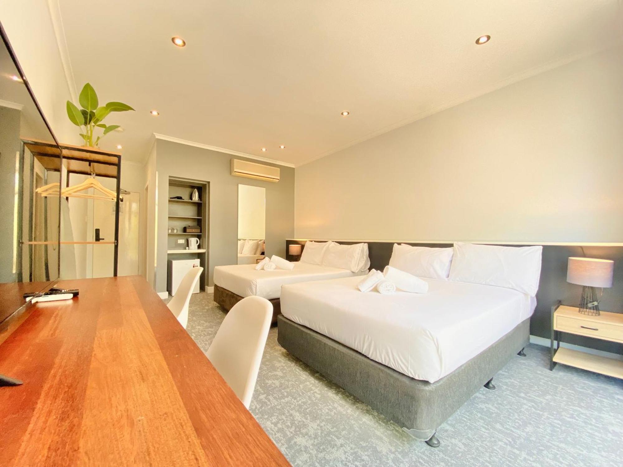 The Parkmore Hotel Мельбурн Экстерьер фото