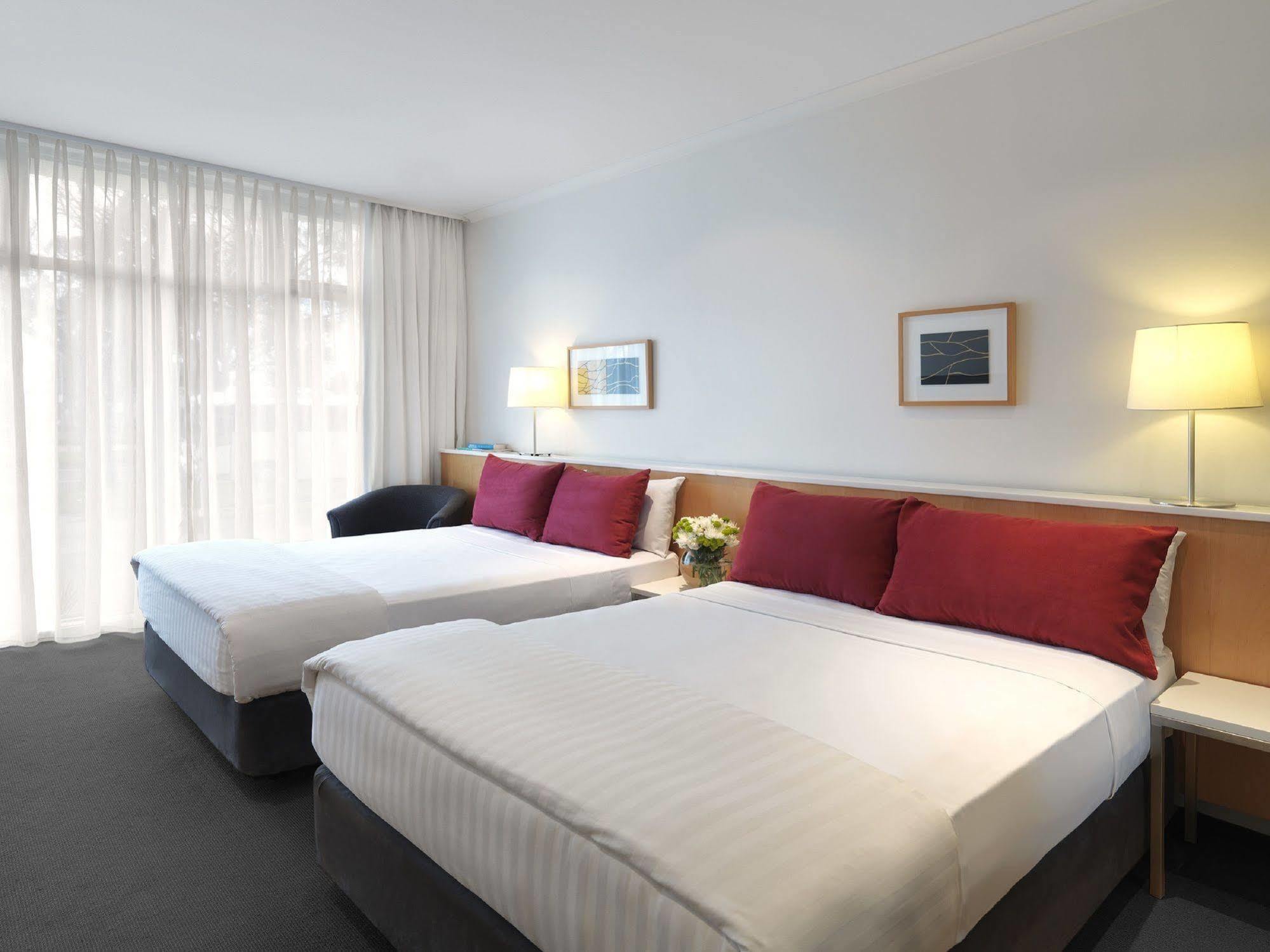 The Parkmore Hotel Мельбурн Экстерьер фото